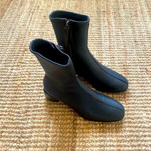 Quince Italian Leather Stretch Sock Bootie